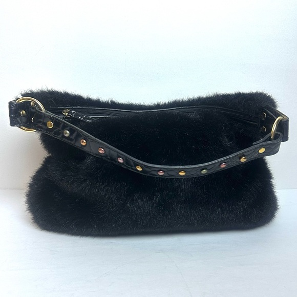 ♦️Tianni Black Faux Fur Medium Handbag with Studs on Handle - Picture 3 of 12